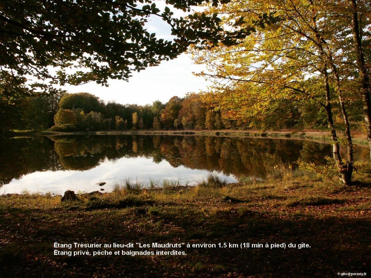 Gite Rural Les Maires D'Avaux Saint-Bresson Экстерьер фото